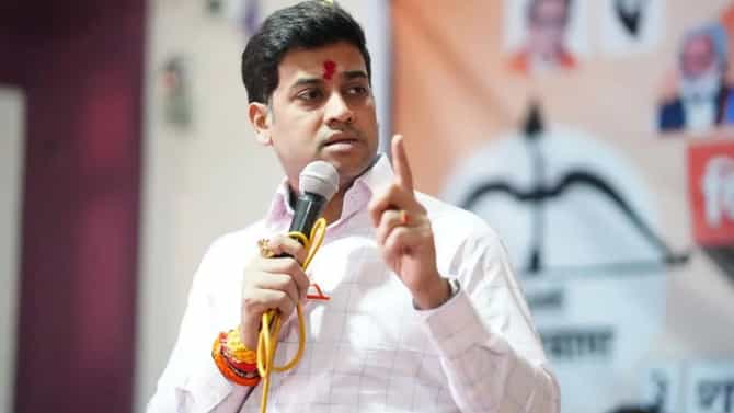 शिंदे गटाच्या टार्गेटवर आता Gen Z, श्रीकांत शिंदे यांनी आखला खास प्लॅन; वाचा रणनीती काय?