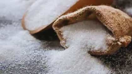 साखरेच्या वाढत्या किंमती रोखण्यासाठी सरकारने अचानक बदलला हा नियम.