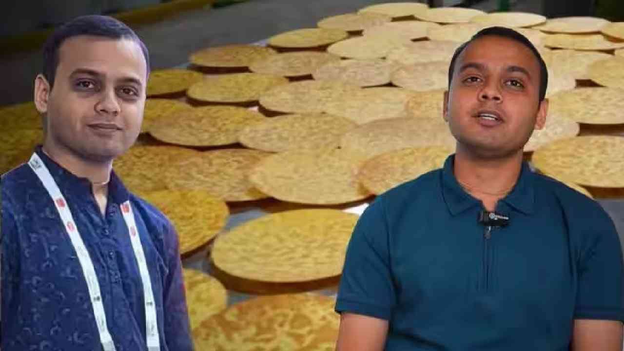 Success Story : इंजिनिअर असून रेशन वाटणार का? नातेवाईकांचे टोमणे ऐकले पण मराठी मुलाने जिद्दीने उभी केली 2.5 कोटींची कंपनी Success Story : इंजिनिअर असून रेशन वाटणार का? नातेवाईकांचे टोमणे ऐकले पण मराठी मुलाने जिद्दीने उभी केली 2.5 कोटींची कंपनी