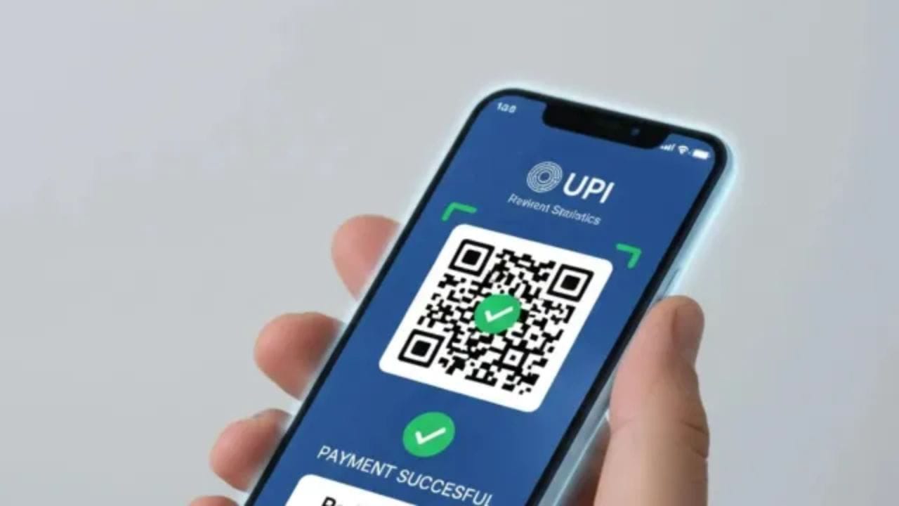 UPI नागरिकांसाठी शुल्कमुक्त राहणार,भविष्यात व्यापारासाठी...सरकारचे स्पष्टीकरण UPI नागरिकांसाठी शुल्कमुक्त राहणार,भविष्यात व्यापारासाठी...सरकारचे स्पष्टीकरण