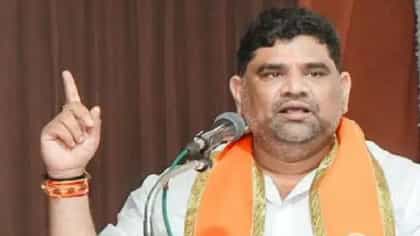 रवींद्र चव्हाण यांचा खरा लाभार्थी राणेच, वैभव नाईकांचा जोरदार पलटवार.