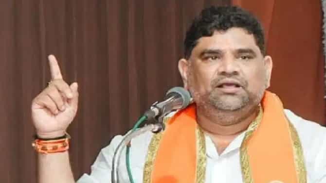 निलेश राणे हे रवींद्र चव्हाण यांच्या पैशांवर निवडून आले, वैभव नाईकांचा जोरदार पलटवार