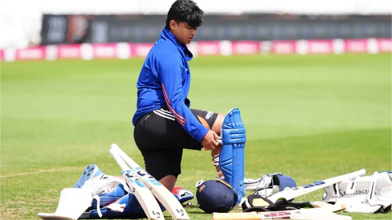 वैभव सूर्यवंशीला लागणार आणखी मोठी लॉटरी? माजी कर्णधारानेच सांगून टाकलं; कसोटी क्रिकेटमध्ये... वैभव सूर्यवंशीला लागणार आणखी मोठी लॉटरी? माजी कर्णधारानेच सांगून टाकलं; कसोटी क्रिकेटमध्ये...