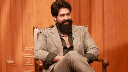 कंडोमच्या जाहिरातीसाठी तर थेट..; ‘टॉक्सिक’मधल्या सीन्सवरून ट्रोल होताच यशने दिलेलं उत्तर चर्चेत