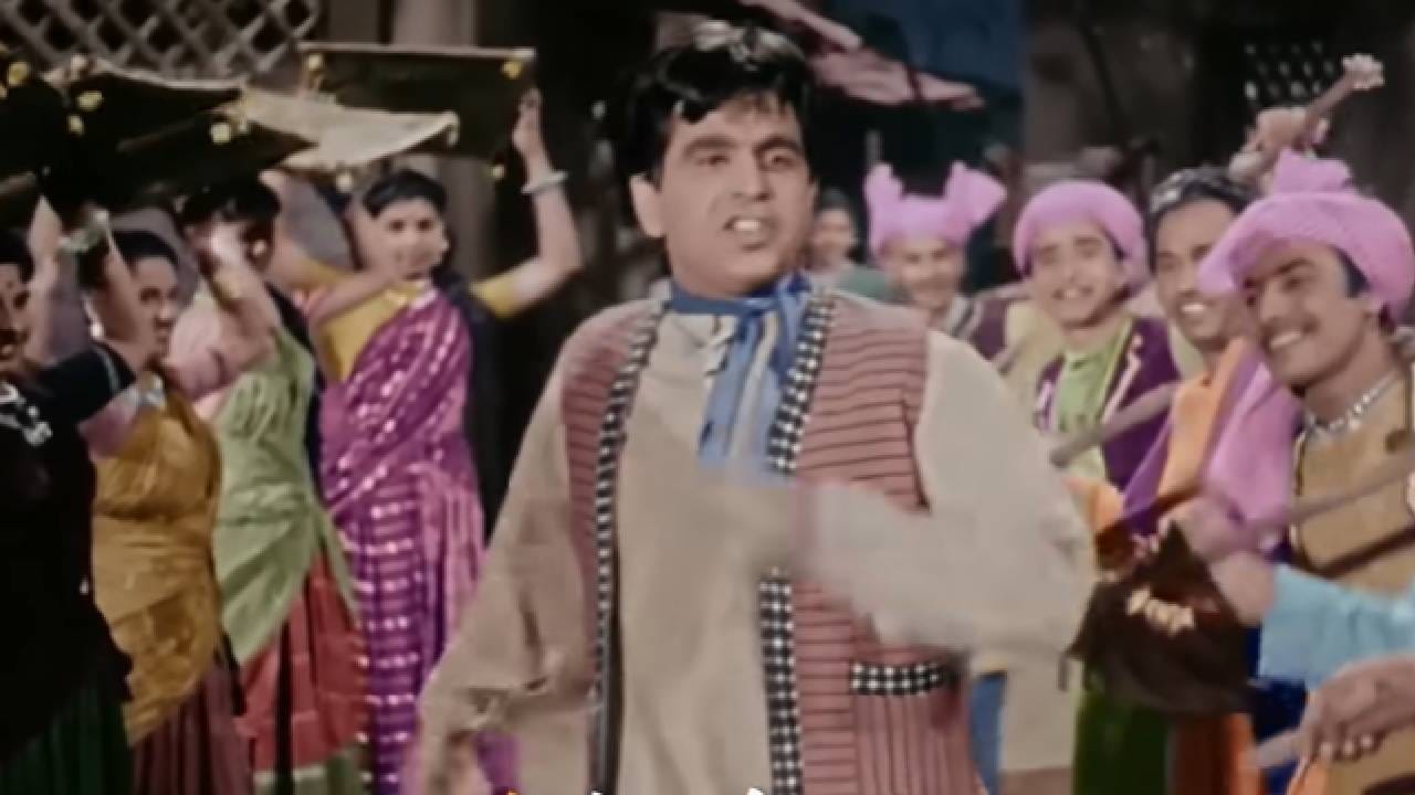 या चित्रपटात दिलीप कुमार आणि वैजयंतीमाला यांनी प्रमुख भूमिका साकारल्या होत्या. ‘महाभारत’ मालिकेसाठी प्रसिद्ध असलेले बी. आर. चोप्रा यांनी या चित्रपटाची निर्मिती आणि दिग्दर्शन केले होते. चित्रपटाची कथा अख्तर मिर्झा यांनी लिहिली होती.