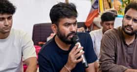 विश्वासघात झाला, कॉक्रोच जनता पार्टी पुन्हा आक्रमक; मोदी सरकारला दिली देशव्यापी आंदोलनाची शेवटची वार्निंग
