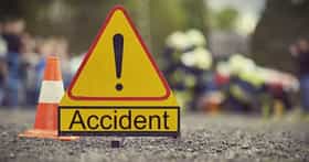 Pune Accident : पुण्यात धावत्या ट्रकचा थरार, वाहनांना उडवत असताना ड्रायव्हरने सीटवरुन मारली उडी VIDEO