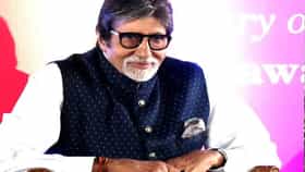 Amitabh Bachchan : जगभरात त्यांचे लाखो चाहते, पण बिग बी कोणाचे फॅन ? अमिताभ बच्चन यांची आवडती गझल कोणती ?