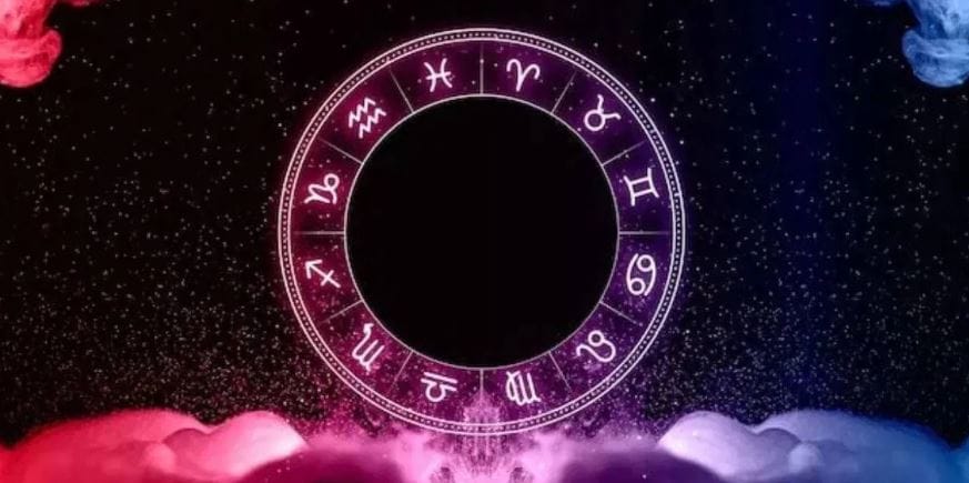 कर्क: कुटुंबातील एखादी चांगली बातमी मन प्रसन्न करेल. आर्थिक स्थितीत सुधारणा होण्याची शक्यता आहे. महत्त्वाचे निर्णय घाईने घेऊ नका. कामाच्या ठिकाणी तुमच्या मेहनतीचे चांगले परिणाम दिसतील. जवळच्या व्यक्तीसोबत मनमोकळा संवाद होईल. नवीन संधी स्वीकारताना स्वतःच्या क्षमतेवर विश्वास ठेवा.