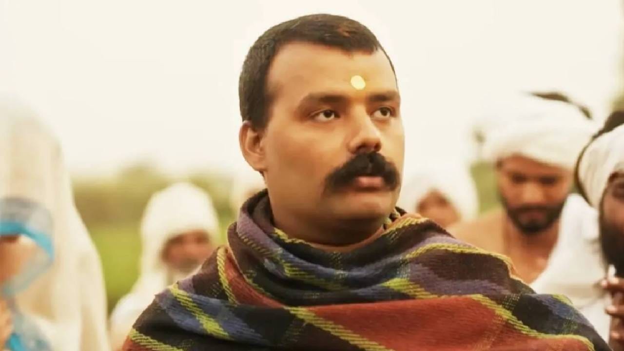 तिसऱ्या आठवड्यात या चित्रपटाची लोकप्रियता आणखी वाढू लागली. प्रेक्षकांनी सोशल मीडियावर त्यांचे अनुभव शेअर केल्यामुळे अधिक लोक या चित्रपटाकडे आकर्षित झाले. तिसऱ्या आठवड्यात 10 कोटी रुपयांहून अधिक कमाई झाली. त्यानंतर चौथ्या आठवड्यात त्याहूनही मोठा बदल दिसून आला. चौथ्या शुक्रवारी 'हनुमान अंश'ने 6.25 कोटी रुपये कमावले आहेत. चौथ्या शनिवारी चित्रपटाच्या कमाईत तब्बल 48.37 टक्क्यांची वाढ झाली आणि एकाच दिवसात 9.25 कोटी रुपये कमावले.