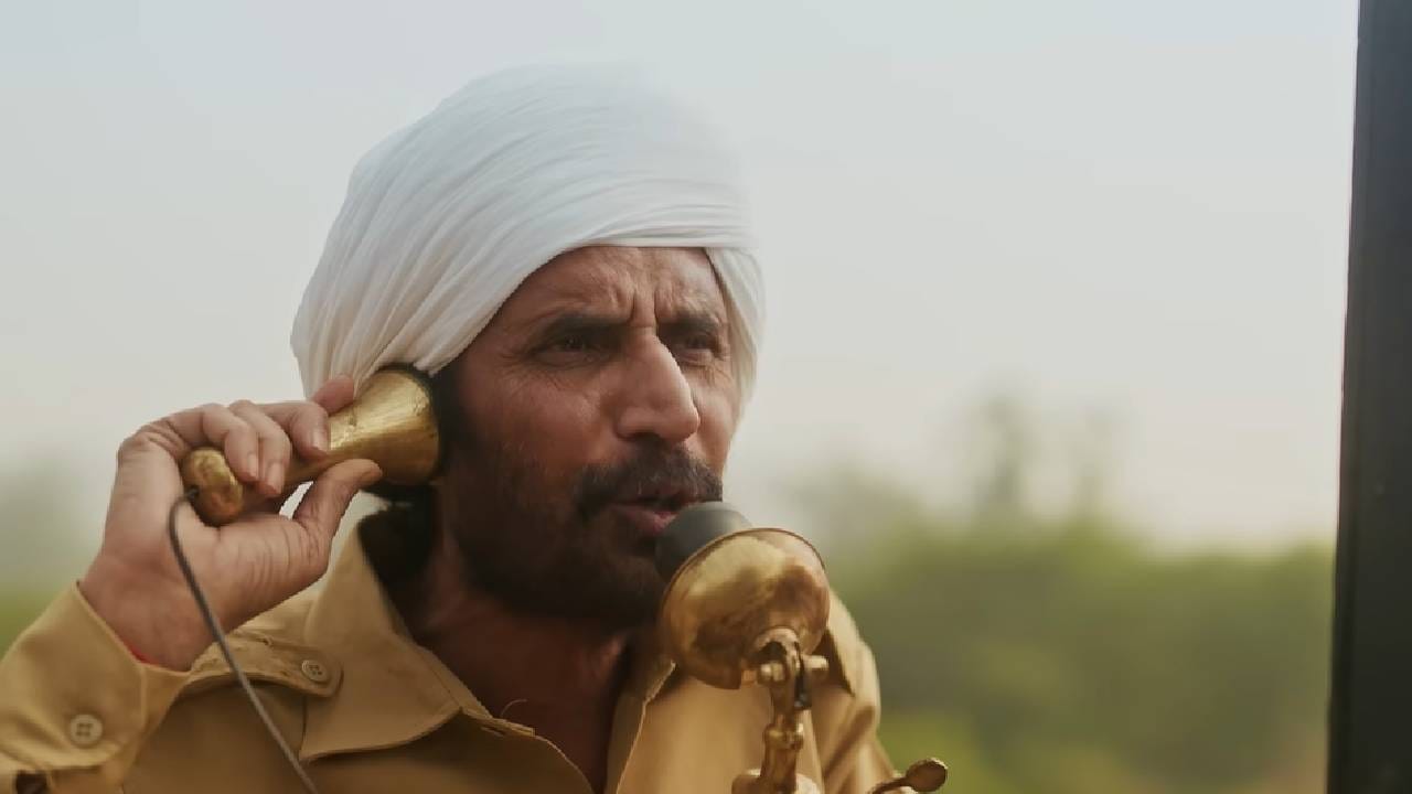 विशेष म्हणजे या चित्रपटाच्या यशामागे केवळ कथा किंवा प्रेक्षकांचा प्रतिसादच नाही, तर प्रेमानंद महाराजांचा सल्ला आणि निर्मात्यांची श्रद्धाही चर्चेत आली आहे. 'हनुमान अंश'च्या प्रदर्शनापूर्वी चित्रपटाचे निर्माते प्रेमानंद महाराजांची भेट घेण्यासाठी गेले होते. दिग्दर्शक आणि लेखक विशाल चतुर्वेदी यांनी दिलेल्या माहितीनुसार, शूटिंग पूर्ण झाल्यानंतर एका निर्मात्याने महाराजांची भेट घेऊन चित्रपटाच्या रिलीजपूर्वी मार्गदर्शन मागितलं होतं.