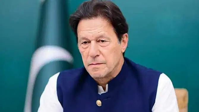Imran Khan health update: डोळ्यांची 85% दृष्टी गेली, तब्येत बिघडली... इम्रान खान यांची तुरुंगात बिकट अवस्था, मुलांनी केला खुलासा