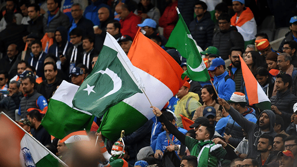 IND vs PAK: Asia Cupच्या स्पर्धेला आजपासून सुरुवात, भारतविरुद्ध पाकिस्तान मॅचमध्ये हँडशेक होणार की नाही?