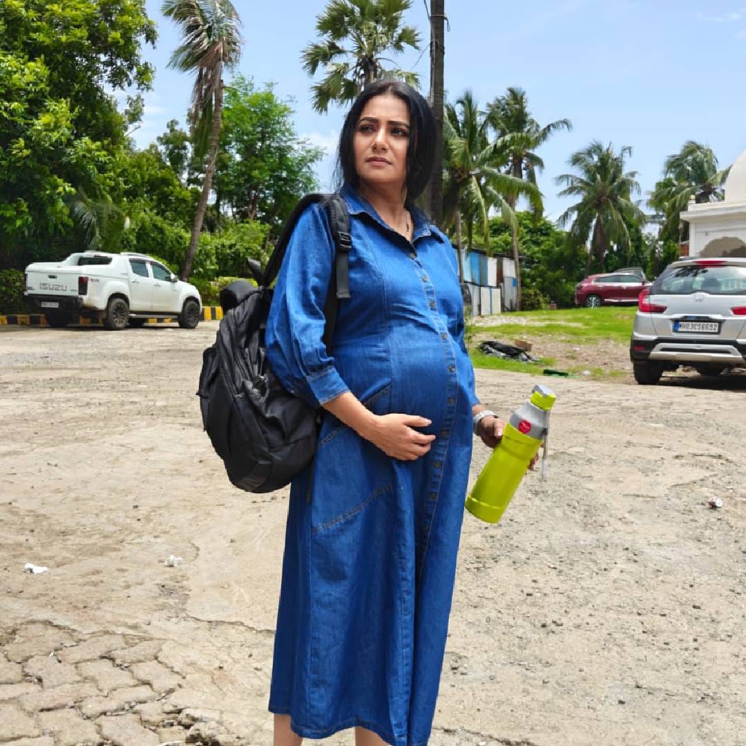 आता सायली कायदेशीर लढाईत कशी बाजी मारणार? अर्जुन तिची साथ कशी देणार? आणि या सगळ्या संकटातून सायली आणि तिचं बाळ सुखरूप बाहेर पडणार का? याची उत्सुकता प्रेक्षकांना नक्कीच लागून राहणार आहे.

