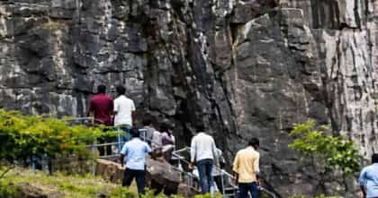 खनिज, कोट्यवधींचा दंड अन्...; खवड्या डोंगराबाबत धक्कादायक माहिती समोर.