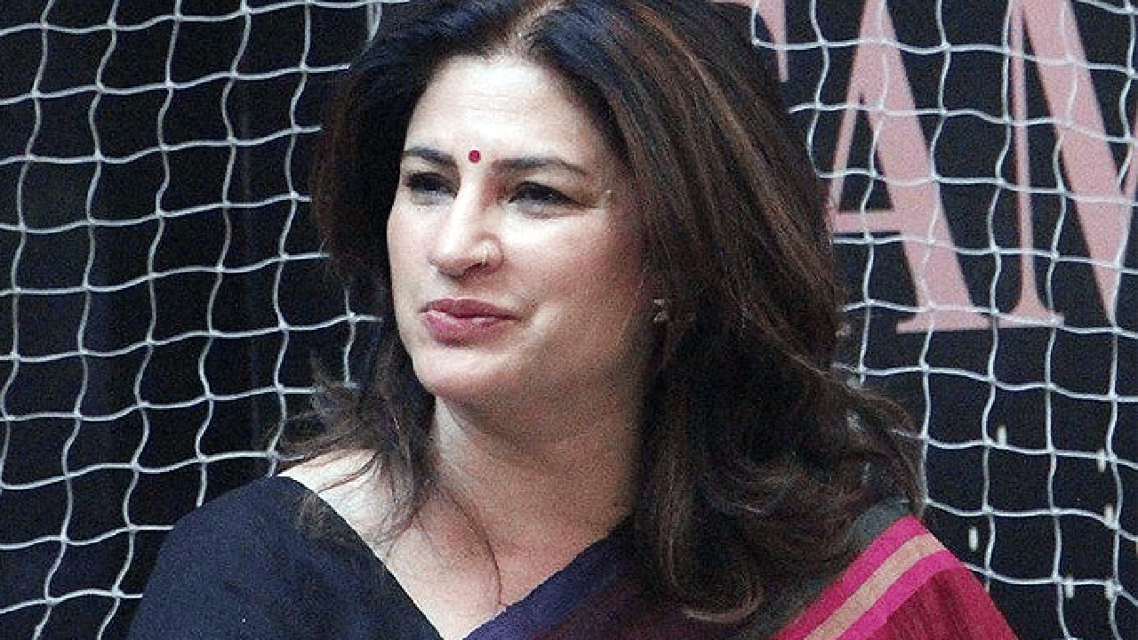 कुनिका यांनी वयाच्या अवघ्या 18व्या वर्षी लग्न केलं होतं. त्यांच्या आयुष्यात दोन लग्नं, दोन लिव्ह-इन रिलेशनशिप आणि चार प्रेमसंबंध आल्याचं त्यांनी स्वतः सांगितलं आहे.