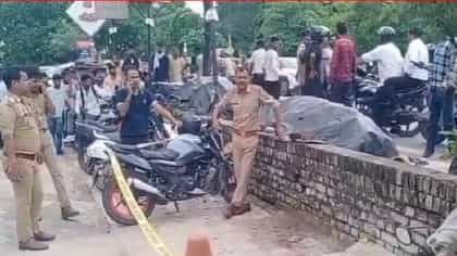 पतीने कोर्टाबाहेर पत्नी आणि बहिणीवर गोळ्या झाडल्या.