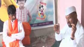अब्दुल सत्तार मनोज जरांगे पाटलांच्या भेटीला; तासभर चर्चा , पण जरांगे पाटील 'वर्षा'वरील आंदोलनावर ठाम