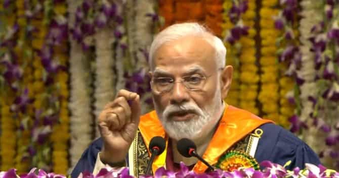 मी बागेश्वर बाबा नाही, पण...; नरेंद्र मोदी विद्यार्थ्यांना उद्देशून असे का म्हणाले?