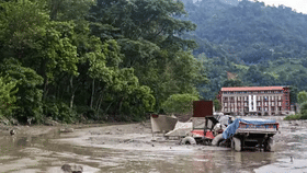 Nepal Flood: नेपाळचा आडमुठेपणा काही कमी होईना, भारताची मदत नाकारली, असं का?