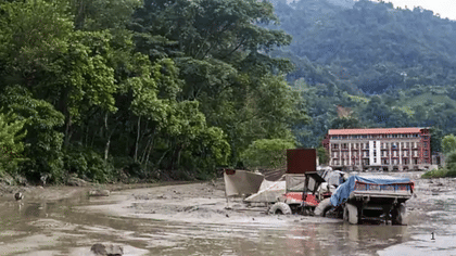 नेपाळचा आडमुठेपणा काही कमी होईना, भारताची मदत नाकारली, असं का?.