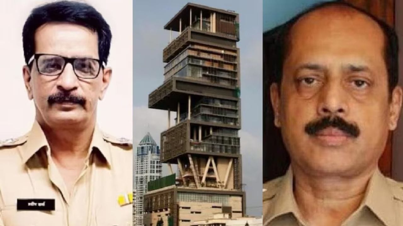 Antilia explosive case: सचिन वाझे आणि प्रदीप शर्मा याच्या सह १० जणांवर आरोपनिश्चित, आता खटला चालणार Antilia explosive case: सचिन वाझे आणि प्रदीप शर्मा याच्या सह १० जणांवर आरोपनिश्चित, आता खटला चालणार