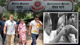 राहुल गांधी यांचा पोलीस ठाण्याबाहेर ठिय्या; थेट पोलिसांवरच एफआयआर...
