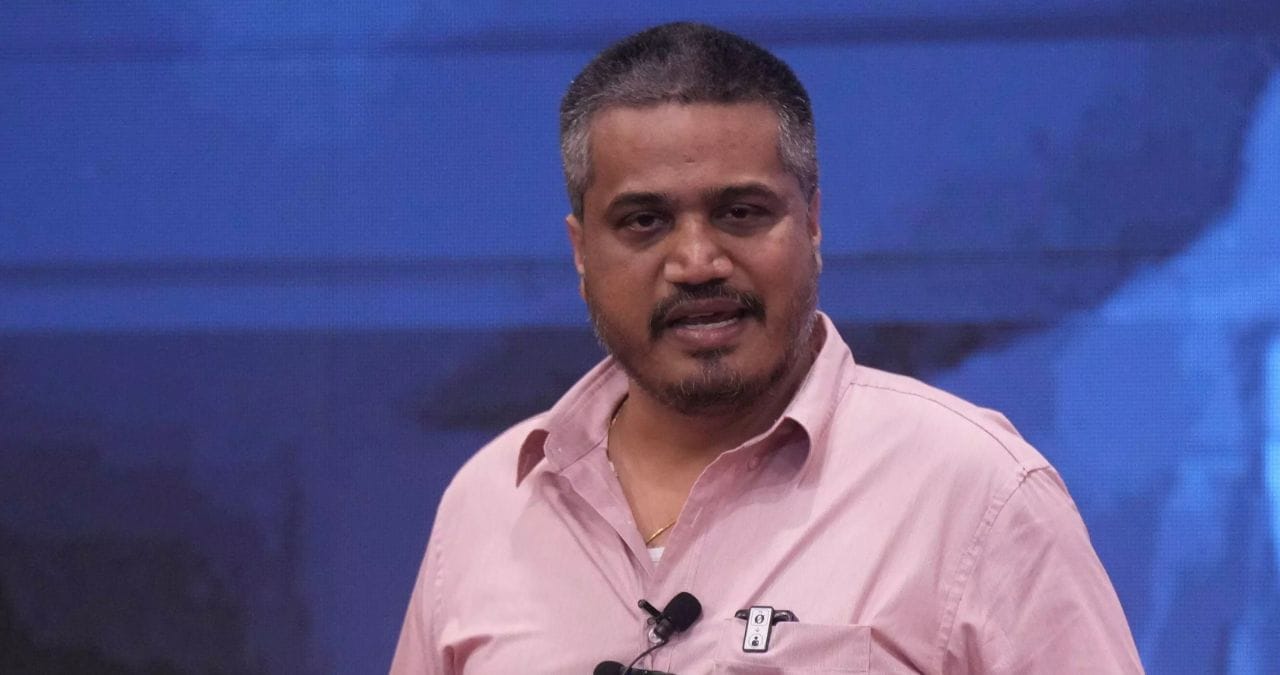 देशात 2 महत्त्वाच्या परीक्षेच्या निकालात मोठी गडबड; रोहित पवारांच्या दाव्याने शिक्षण क्षेत्रात खळबळ देशात 2 महत्त्वाच्या परीक्षेच्या निकालात मोठी गडबड; रोहित पवारांच्या दाव्याने शिक्षण क्षेत्रात खळबळ