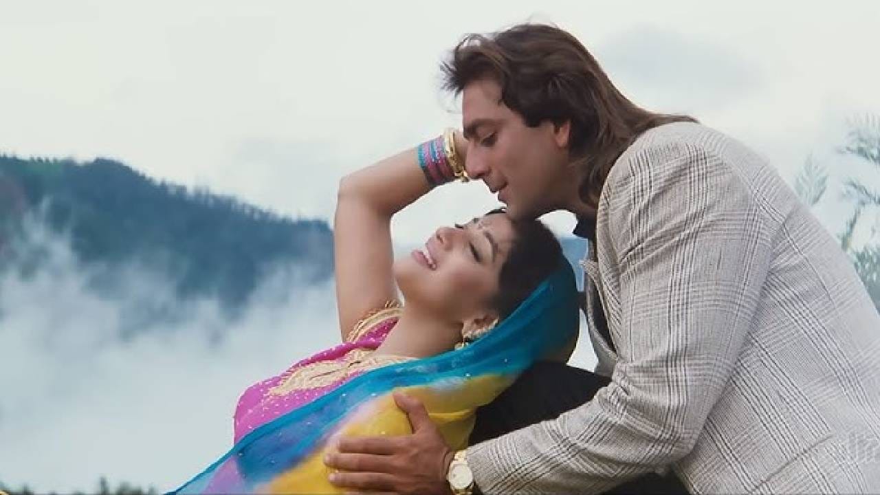 1991 मध्ये प्रदर्शित झालेल्या ‘साजन’ या सुपरहिट बॉलिवूड चित्रपटातील ‘मेरा दिल भी कितना पागल है’ हे रोमँटिक गाणं आजही संगीतप्रेमींच्या मनावर राज्य करतं. संजय दत्त आणि माधुरी दीक्षित यांच्यावर चित्रित करण्यात आलेल्या या गाण्याची लोकप्रियता आजही कायम आहे.