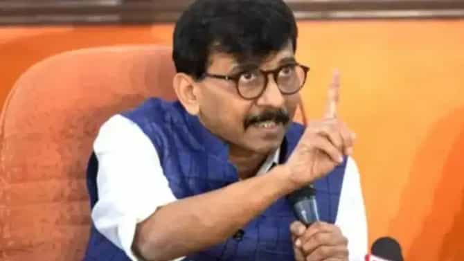 2029 पूर्वीच पंतप्रधान मोदी आणि शाह..., संजय राऊतांच्या भाकीताने मोठी खळबळ, काय केला दावा?