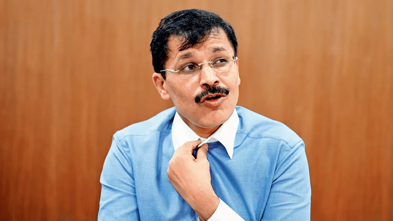 Tukaram Munde: IAS ऑफिसर असावा तर असा.. तुकाराम मुंढे येताच पुणेकरांनी जे केलं ते पाहून तुम्हीही व्हाल खुश! Tukaram Munde: IAS ऑफिसर असावा तर असा.. तुकाराम मुंढे येताच पुणेकरांनी जे केलं ते पाहून तुम्हीही व्हाल खुश!