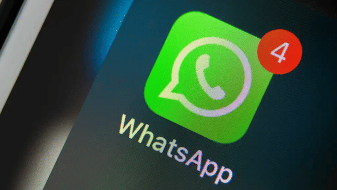 Whatsapp News: Whatsapp वापरणारे लाखो यूजर्स चिंतेत, आता 24 तास तरी सुरु होणार नाही, असं का?