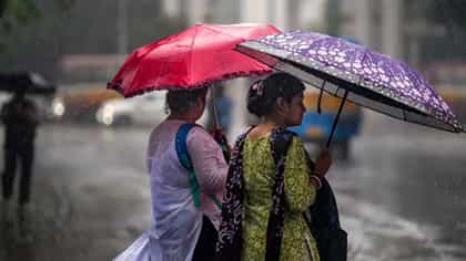 weather update : पुढचे 24 तास धोक्याचे, 24 राज्यांना पावसाचा हाय अलर्ट.