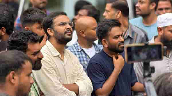 अभिजीत दीपकेंचा आज वाढदिवस, किती वर्षाचे झाले? खास व्यक्तीने दिल्या अशा शुभेच्छा...