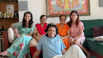 मुलींचे पेंटिंग्स, म्युझिक रुम अन्..; अभिजीत सावंतचं सुंदर घर.