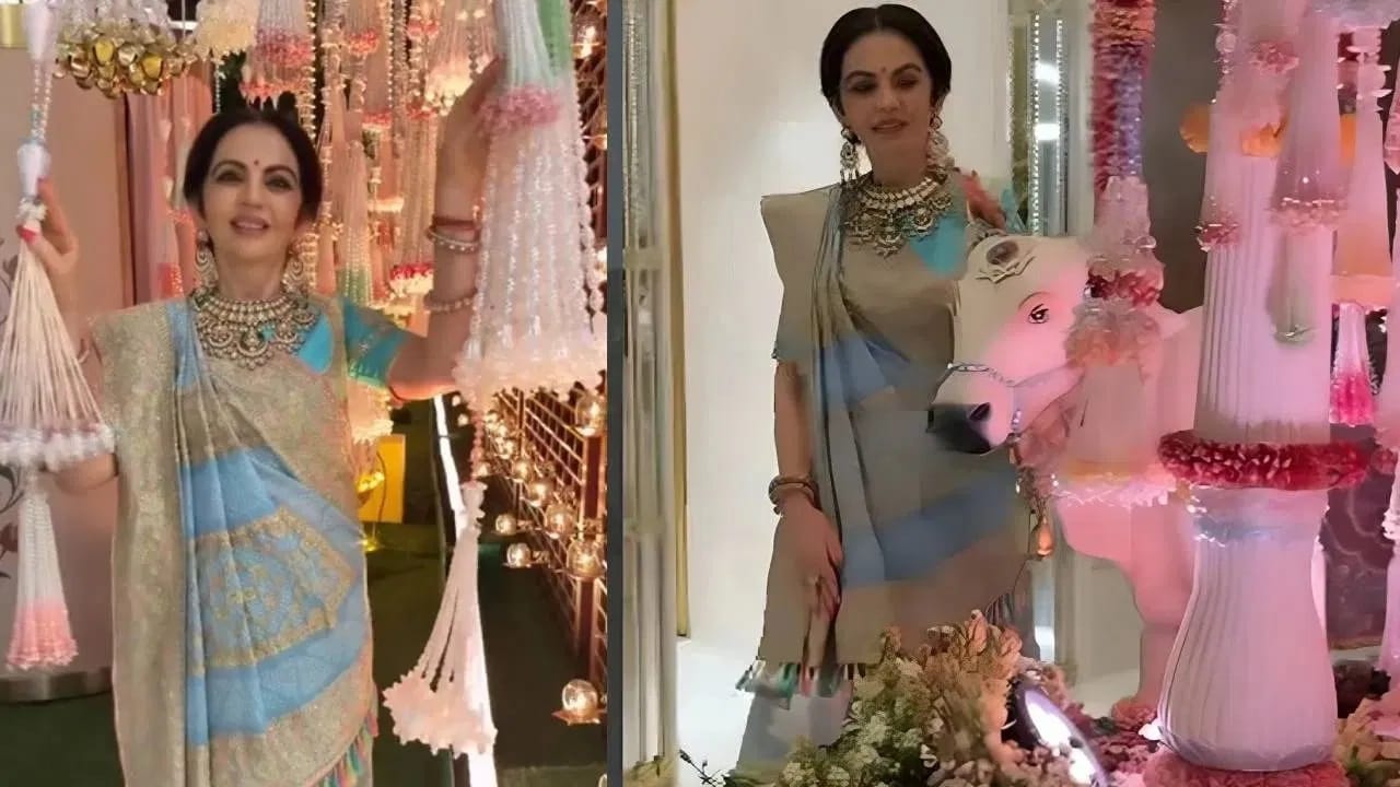 फोटोंमध्ये नीता अंबानींची भगवान कृष्णाप्रती असलेली श्रद्धा आणि भक्ती त्यांच्या या संपूर्ण लूकमध्ये स्पष्टपणे दिसून येत होती. पारंपरिक गुजराती पोशाख, आकर्षक दागिने आणि भक्तिपूर्ण वातावरणात अँटिलिया येथील जन्माष्टमीचा सोहळा अधिकच विशेष झाला.