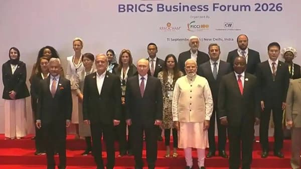 BRICS मध्ये अर्ध जग एकवटताच अमेरिकन मीडियाला झोंबल्या मिर्च्या; थेट टीका करत म्हणाले...