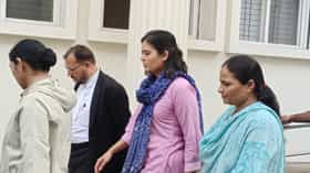 नाशिकच्या डॉ. मनिषा जेजुरकर यांचा मृत्यू, पतीचे विवाहबाह्य संबंध जबाबदार?, फरार पती आणि मैत्रिणीला अटक