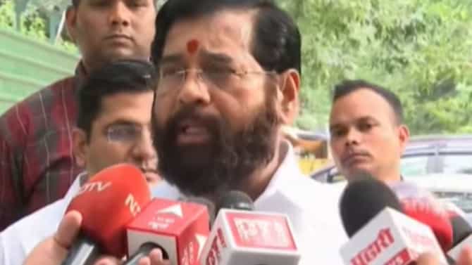मनोज जरांगे पाटलांचं उपोषण, आरक्षणाबाबत सरकारची भूमिका काय? शिंदेंनी दिल्लीतून स्पष्टच सांगितलं
