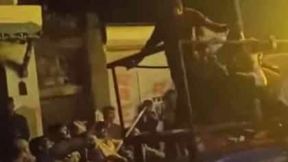 गणेश विसर्जन मिरवणुकीत पोलीस लाठीचार्जमुळे कार्यकर्त्याचा मृत्यू का?.