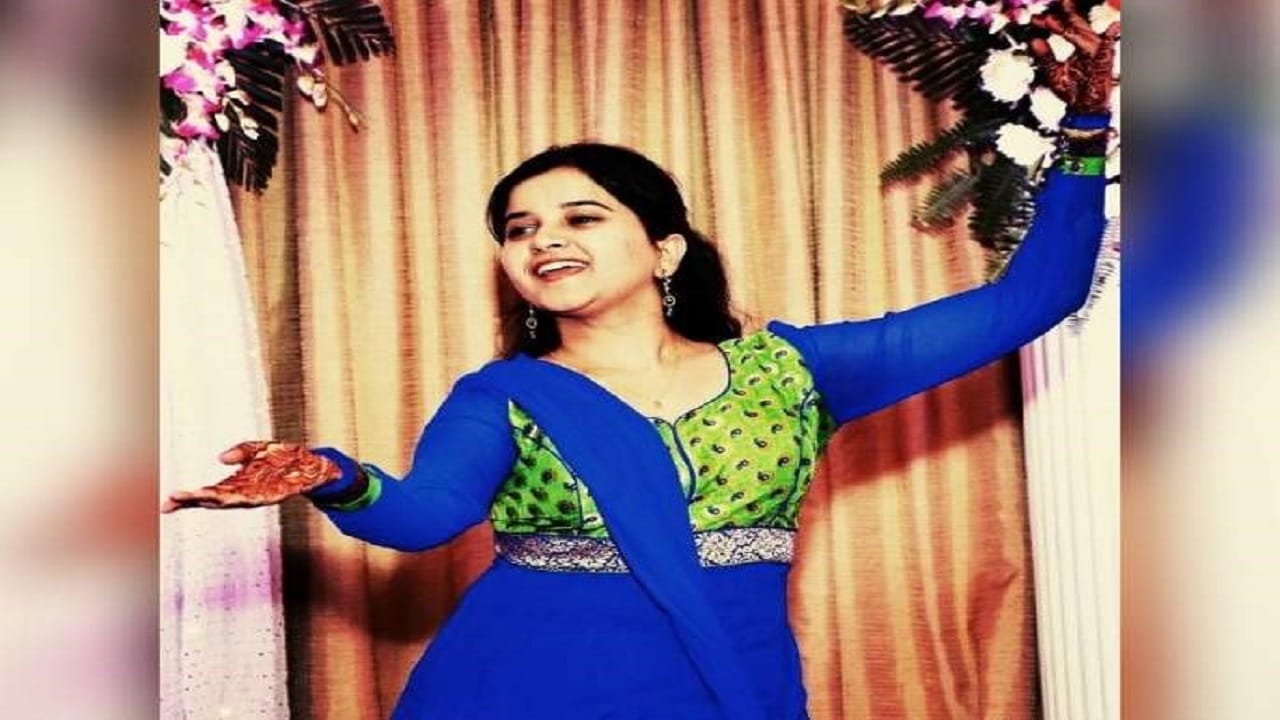 आता तुम्हाला देखील प्रश्न पडला असेल की, गौरी आता नेमकं करतेय तरी काय? तर गौरी हिने आता अभिनयातून ब्रेक घेतला असून, तिने सध्या शिक्षणावर लक्ष केंद्रिक केलं आहे. आता तिला पाहिल्यानंतर तुम्ही ओळखू देखील शकणार नाही.