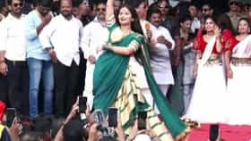 Gautami Patil : गोविंदांचा थरार अन् गौतमीचा जलवा; घाटकोपरमध्ये रंगला दुहेरी जल्लोष