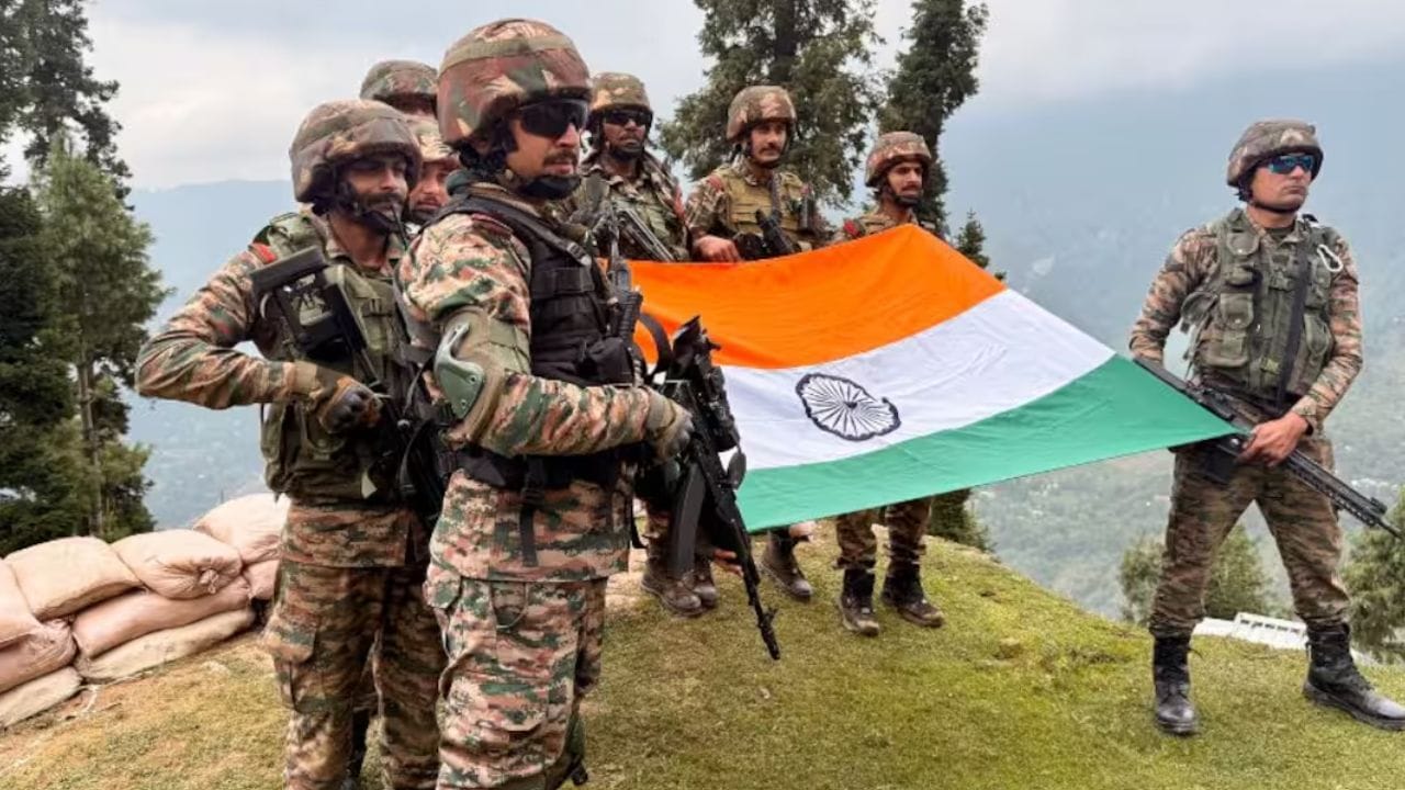 थलसेनेसाठी केमिकल, बायोलॉजिकल, रेडिओलॉजिकल अन् न्युक्लियर रेकी वाहने, ॲडव्हान्स लाईट हेलिकॉप्टर्स , हाय मोबिलिटी वाहने आणि सर्वत्र ब्रिजिंग सिस्टीम खरेदीला मंजुरी देण्यात आली आहे.