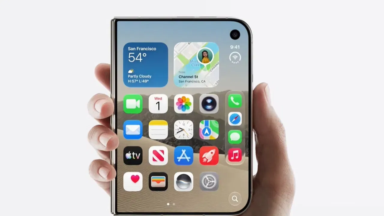 ॲपलने बुधवारी आपला पहिला फोल्डेबल स्मार्टफोन, iPhone Duo लाँच केला आहे. १ सप्टेंबरला CEO जॉन टर्नस यांनी पदभार स्वीकारल्यानंतर कंपनीचा हा पहिला लॉन्च इव्हेंट होता. मात्र, गुंतवणूकदारांनी या जाहीरातीबाबत फारसा उत्साह दाखवला नाही. न्यूयॉर्कमध्ये दुपारी २ वाजून १५ मिनिटांनी ॲपलचे शेअर सुमारे २ टक्क्यांनी घसरून ३०९.९० डॉलरवर आले. विशेष म्हणजे या घसरणीमुळे कंपनीच्या मूल्यांकनात एक दिवस आधीच्या तुलनेत १०० बिलियन डॉलर म्हणजे ९.५ लाख कोटी रुपयांपेक्षा जास्त घसरण झाली. फोल्डेबल iPhone च्या लॉन्चची मोठी अपेक्षा होती. कॅलिफोर्नियातील क्युपर्टिनो येथील ॲपलच्या मुख्यालयातील स्टीव्ह जॉब्स थिएटरमधून लाइव्ह-स्ट्रीम केलेल्या या इव्हेंटमध्ये टर्नस यांच्या नेतृत्वात पहिले मोठे प्रॉडक्ट लॉन्च झाले.