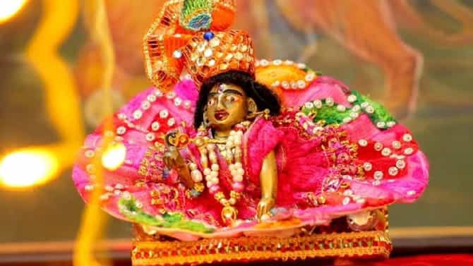 जन्माष्टमीला जुळून येईल मोठा योग, या 4 राशींचं भाग्य चंद्रासारखं चमकेल, कोणती आहे तुमची रास?