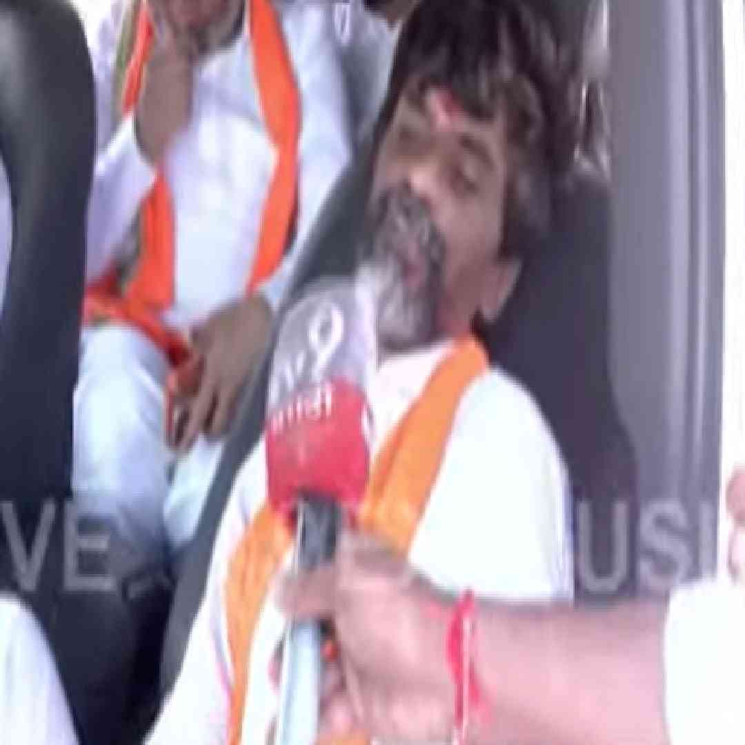 पाटण, श्रीगोंदा, हडपसर, खोपोली मार्गे ते आझाद मैदानात दाखल होणार आहेत. पण खोपोलीचा टप्पा सुटू शकतो म्हणजे ते कदाचित तिथे थांबणार नाहीत असं मनोज जरांगे पाटील यांनी सांगितलं.