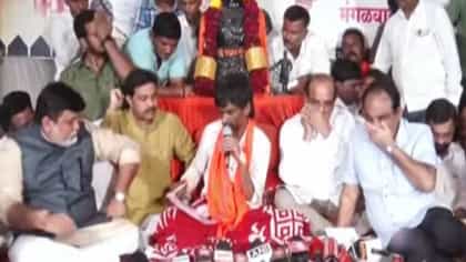 मराठ्यांनो अर्ज करा, आडनाव सेम असेल तर... जरांगेंचा थेट आदेश.
