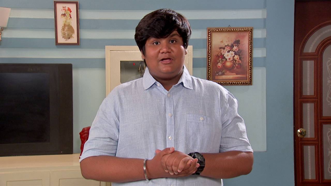 TMKOC: 'तारक मेहता..' सोडल्यानंतर गोलीची अशी अवस्था; लोकांच्या घरी जावून बनवतोय जेवण TMKOC: 'तारक मेहता..' सोडल्यानंतर गोलीची अशी अवस्था; लोकांच्या घरी जावून बनवतोय जेवण