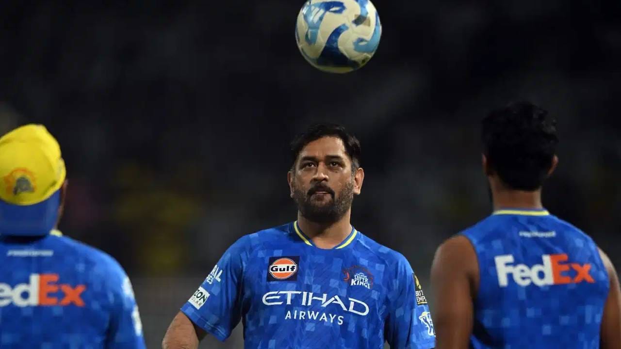 IPL 2027: महेंद्रसिंह धोनीबाबत मोठा खुलासा! चेन्नई सुपर किंग्सच्या खेळाडूने सांगितली आतली गोष्ट, नेमकं काय घडतंय? IPL 2027: महेंद्रसिंह धोनीबाबत मोठा खुलासा! चेन्नई सुपर किंग्सच्या खेळाडूने सांगितली आतली गोष्ट, नेमकं काय घडतंय?