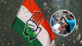 Congress Leader Beaten : बापरे.. काँग्रेस नेत्याला कार्यकत्यांनीच दिला चोप, दे दणादण मागचं कारण काय? मारहाणीनंतरची प्रतिक्रिया समोर